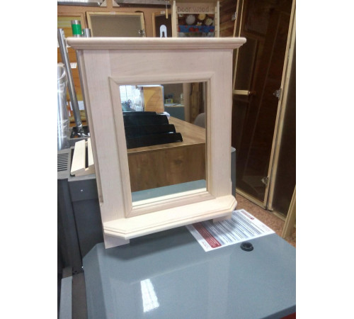 Полка с зеркалом, материал ОЛЬХА